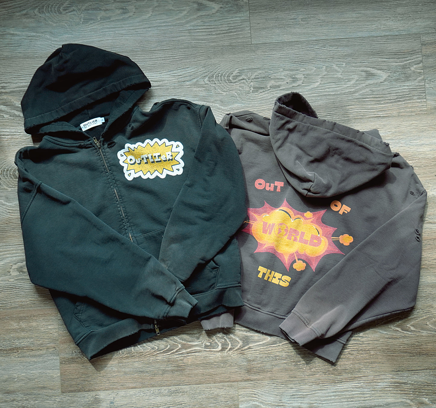 Hello, "I Am OuT oF tHIs WORLD" Zip-Up Sweatshirt